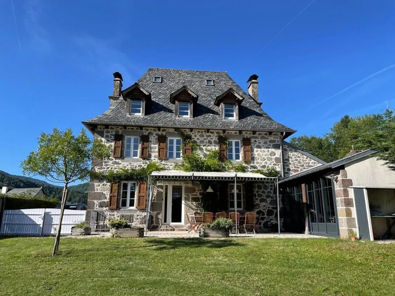 Maison Familiale En Auvergne, Nature Et Confort, 20 Min Lioran Vic-sur-Cere France